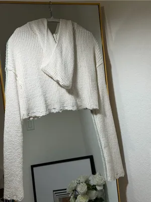 Moon & Madison Knit Hooded Zip Women Sweater in Off-White - L thumbnail 10