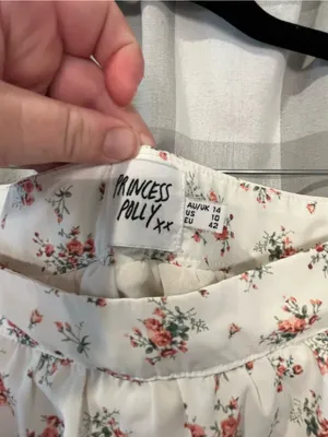 Princess Polly Cream Maxi Skirt with Pink Floral Print thumbnail 4
