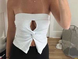 superdown White Strapless Twist-Front Camisole thumbnail 1