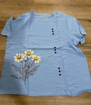 Light Blue Floral Button thumbnail 1