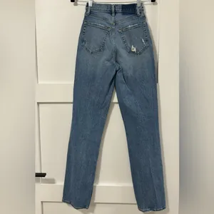 Abercrombie ‘The ‘90s Straight Ultra High Rise Jeans size 24L thumbnail 3