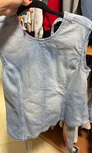 Zara top thumbnail 1