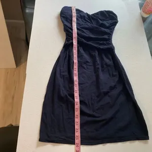 Victoria’s Secret Navy Strapless Ruched Sweetheart Dress XS Built In Bra thumbnail 6