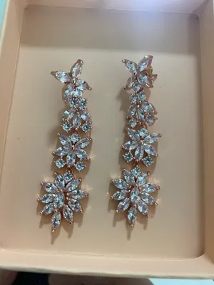 Pavoi Rose Gold Rhinestone Earrings thumbnail 1