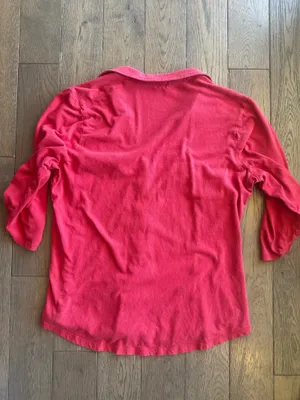 Guess Red Top thumbnail 4