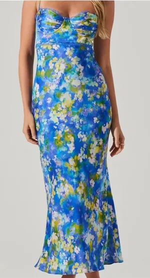 ASTR Midi Floral Dress The Label thumbnail 1
