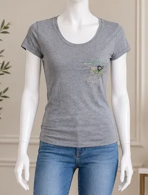 No Boundaries Gray Embroidered Baby Yoda Grogu Star Wars Tee Jrs M thumbnail 1