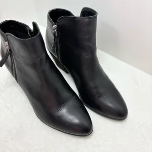 Frye Black Leather Ankle Booties with Zipper‎ Size 7M thumbnail 3