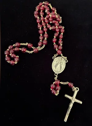 Prayer Beads Red thumbnail 1