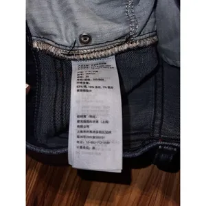 Abercrombie and Fitch Women's Juniors Dark wash denim Jean‎ shorts size 26 thumbnail 4