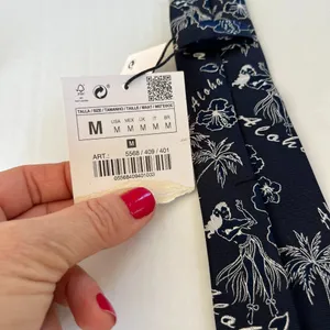 NWT Zara Sz M Navy Blue Floral Aloha Silk Thin Slim Necktie 58"‎ x 2.5" inch thumbnail 5