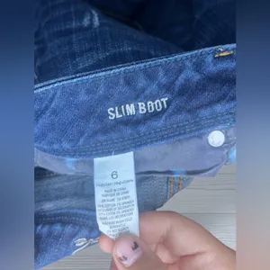 AMERICAN EAGLE Women’s Distressed Slim Bootcut Fit & Flare Jeans thumbnail 6