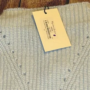 Women’s NWT THML Sweater S/S Shirt Size M thumbnail 4