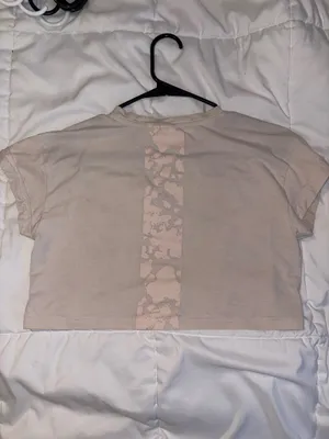 Gymshark Crop Top thumbnail 2