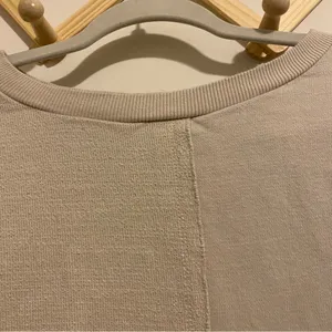 Roxy Tan Textured Crewneck Size Large thumbnail 5