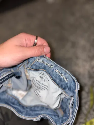 American Eagle high waisted ripped jegging thumbnail 8
