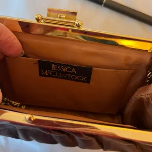 Vintage Jessica McClintock Brown Pleated Evening Clutch Gold‎ Chain Bag y2k thumbnail 3