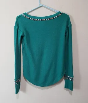 We The Free Chevron Embroidered Thermal Scoopneck Long Sleeve Henley Shirt XS thumbnail 2