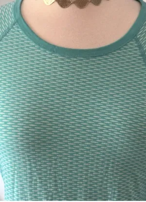 Victoria's Secret VSX Sport Aqua Running Long Sleeve Top thumbnail 2