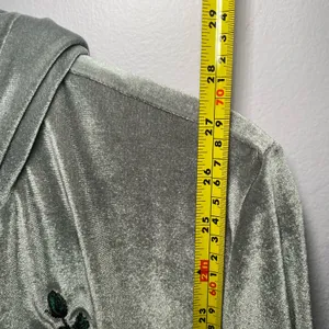 NWT POL Gray Velvet Valeur Embroidered Rose Hoodie Sweatshirt Women's size Large thumbnail 8
