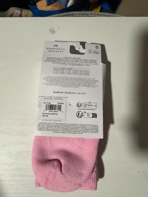 Alo Yoga Socks in Candy hear pink  thumbnail 4