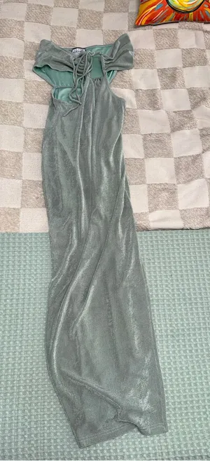 Runaway the Label Jodi Midi Dress in Sage size Small thumbnail 1