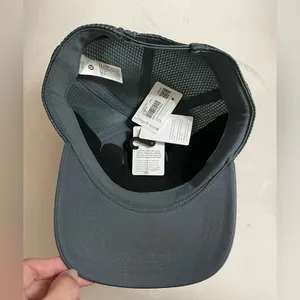Lululemon NWT Gun Metal Grey & Black Trucker Hat Size L/XL thumbnail 8