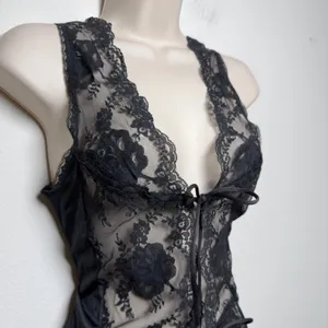 American Vintage VTG 60s Jenelle of California Women Black Lace Cami Top Sheer Tie Front Floral thumbnail 2