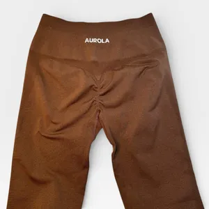 AUROLA Seamless Scrunch Coffee Brown Leggings Activewear Size XS/S thumbnail 4