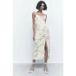 Zara Floral Ruched Dress‎ thumbnail 2