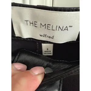 Aritzia Wilfred The Melina Pant Black Vegan Leather Size 6 Tall thumbnail 8