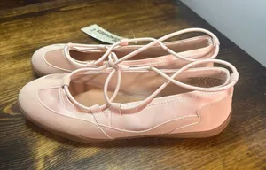 No boundaries pink lace up ballet sneakers size 6.5 thumbnail 1