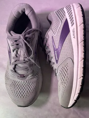 Brooks Ariel Women's Light Gray and Purple Running Shoe thumbnail 6