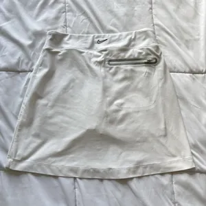 NIKE Skort‎ Skirt Golf Tour Performance Dri-fit Womens Small White Tennis Active thumbnail 8