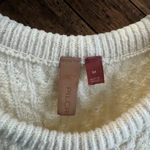 Anthropologie Pilcro Fisherman Cold Shoulder Sweater M thumbnail 6