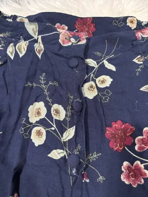 Sag Harbor Blue Floral Skirt thumbnail 2