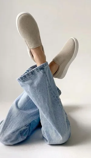 Reef Cushion Coast Knit Slip On Sneakers Womens Beige Excellent Metallic Lurex thumbnail 1