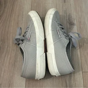 Superga Classic‎ Gray Lace Up Sneakers Womens Sz 6.5 Casual Skate Shoes Street thumbnail 3