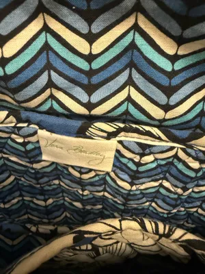 The Vera Bradley Blue White Black Floral Quilted Shoulder Bag thumbnail 3