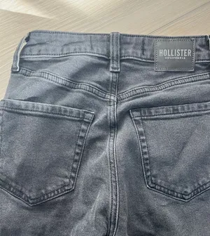 Hollister black straight leg jeans thumbnail 3