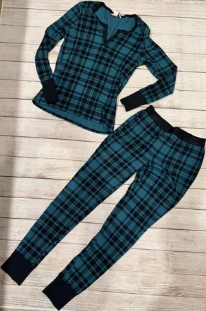 Victoria‘s Secret Henley Pajamas Pants Set Green Black Buffalo Plaid Size XS thumbnail 1