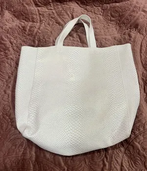 White Textured Tote Bag - Lightweight Everyday Carry thumbnail 1