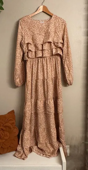 VEILED‎ COLLECTION Floral Long Sleeve Maxi Dress thumbnail 1