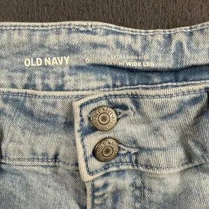 Old Navy Extra High-Rise Sky-Hi Wide Leg Jeans Womens 0 Blue Light Stretch Denim thumbnail 8