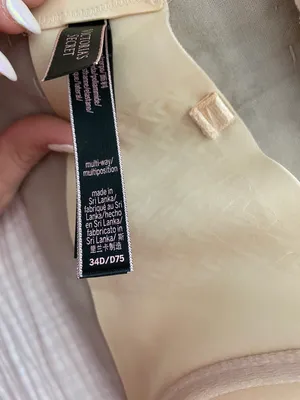 Victoria's Secret Brand new Strapless Bra thumbnail 4