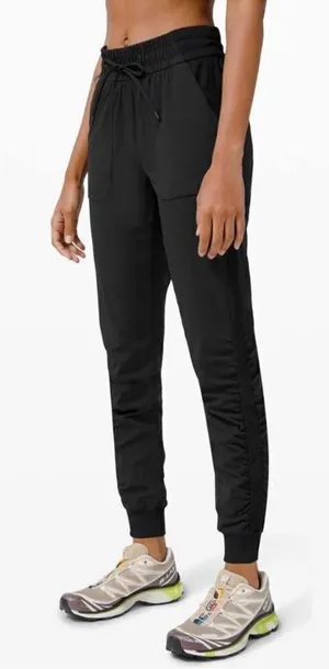 Lululemon Beyond the‎ Studio 7/8 Jogger Black 4 thumbnail 1