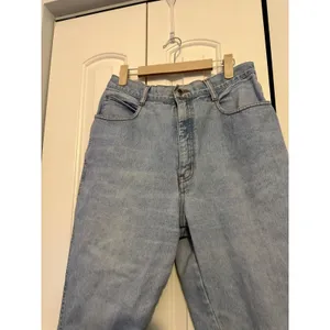 Vintage Bill Blass light wash high waisted‎ mom jeans 14 thumbnail 3