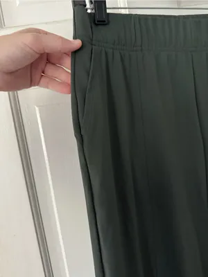 Old Navy Olive Green Wide-Leg Pull-On Trousers thumbnail 3