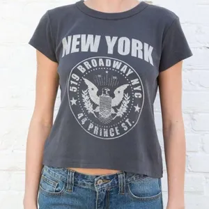 Brandy Melville T-shirt thumbnail 1