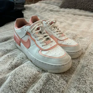 Air Force Nike 1 Women’s thumbnail 3